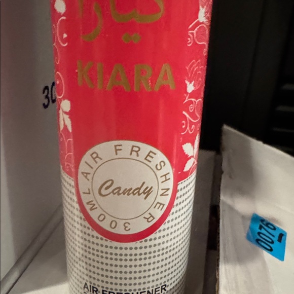 THREE RANDOM - 3 random PUMP air fresh - Picture 9 of 14